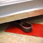 革と語る時間　— 革職人が一日で一番静かになる瞬間 —